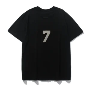 7 ESSENTIALS Black T-shirt